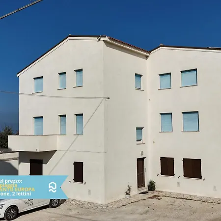 Rs323 - Marcelli, Bilocale Fronte Mare Con Inclusa *