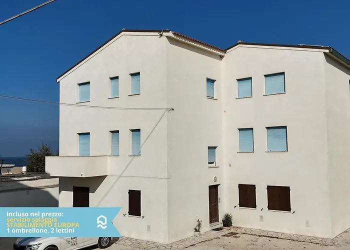 Rs323 - Marcelli, Bilocale Fronte Mare Con Inclusa *